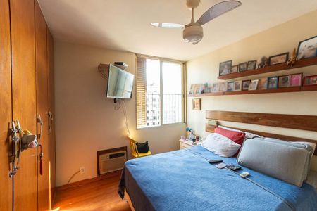 Apartamento à venda com 105m², 3 quartos e 1 vagaSuíte