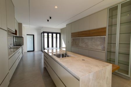 Casa de condomínio à venda com 240m², 3 quartos e 4 vagasCozinha