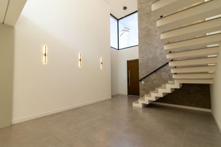 Casa de condomínio à venda com 240m², 3 quartos e 4 vagasSala