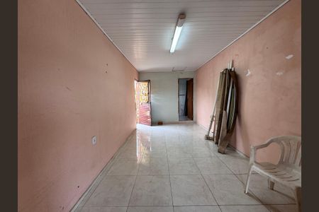 Casa à venda com 80m², 2 quartos e 1 vagaSala