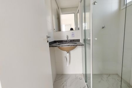 Apartamento para alugar com 56m², 2 quartos e 1 vaga Apartamento para alugar com 56m², 2 quartos e 1 vagaBanheiro