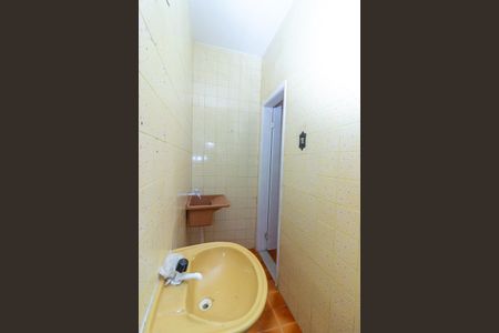 Casa para alugar com 50m², 1 quarto e sem vaga Casa para alugar com 50m², 1 quarto e sem vagaBanheiro