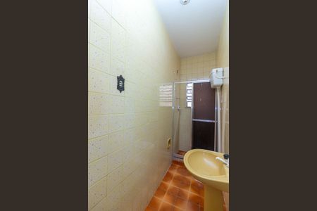 Casa para alugar com 50m², 1 quarto e sem vaga Casa para alugar com 50m², 1 quarto e sem vagaBanheiro