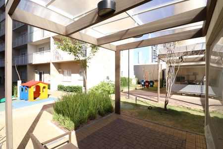 Apartamento à venda com 44m², 2 quartos e sem vagaÁrea comum