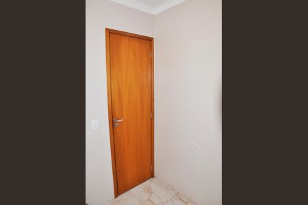 Casa à venda com 180m², 4 quartos e 4 vagasDetalhe - Suíte