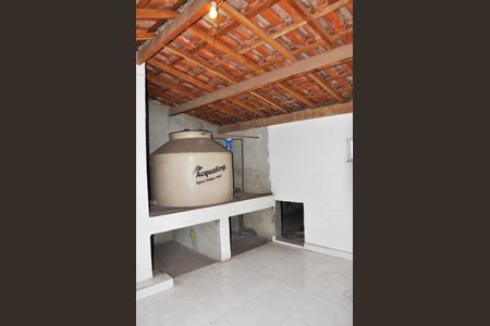 Casa à venda com 180m², 4 quartos e 4 vagasDetalhe - Souton