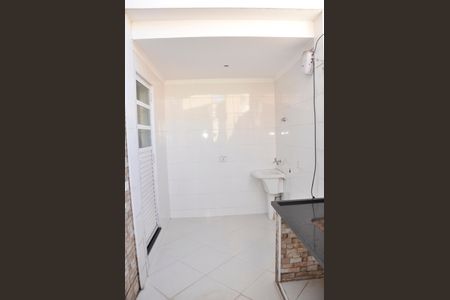 Casa à venda com 180m², 4 quartos e 4 vagasDetalhe - Área de Serviço