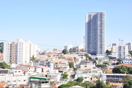 Casa à venda com 180m², 4 quartos e 4 vagasDetalhe - Vista da Varanda do Quarto 01 com Closet e Suíte