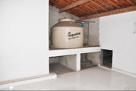 Casa à venda com 180m², 4 quartos e 4 vagasDetalhe - Souton