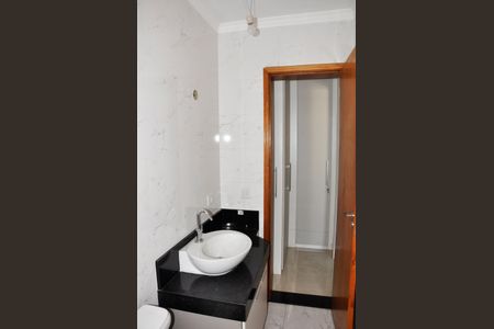 Casa à venda com 180m², 4 quartos e 4 vagasDetalhe - Suíte