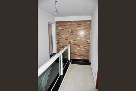 Casa à venda com 180m², 4 quartos e 4 vagasDetalhe - Corredor Quartos