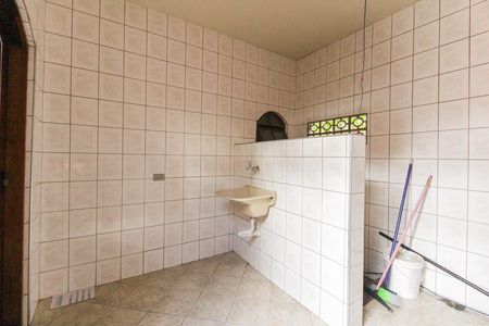 Casa para alugar com 80m², 2 quartos e sem vagaÁrea de Serviço