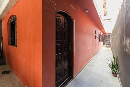 Casa para alugar com 80m², 2 quartos e sem vagaCorredor Externo