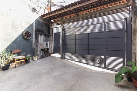 Casa para alugar com 80m², 2 quartos e sem vagaEntrada