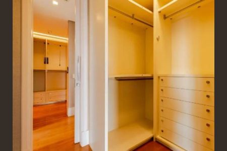 Apartamento à venda com 357m², 3 quartos e 6 vagasFoto 14