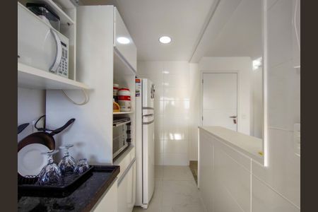 Apartamento à venda com 63m², 2 quartos e 1 vaga Apartamento à venda com 63m², 2 quartos e 1 vagaÁrea de Serviço