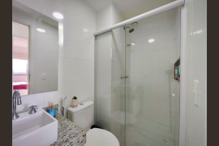 Apartamento à venda com 63m², 2 quartos e 1 vaga Apartamento à venda com 63m², 2 quartos e 1 vagaBanheiro