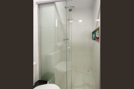 Apartamento à venda com 63m², 2 quartos e 1 vaga Apartamento à venda com 63m², 2 quartos e 1 vagaBanheiro