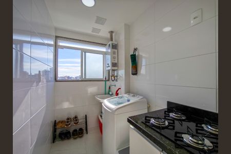 Apartamento à venda com 63m², 2 quartos e 1 vaga Apartamento à venda com 63m², 2 quartos e 1 vagaÁrea de Serviço