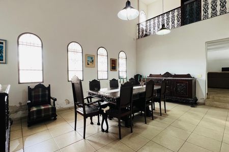 Casa para alugar com 342m², 5 quartos e 5 vagasSala de Jantar