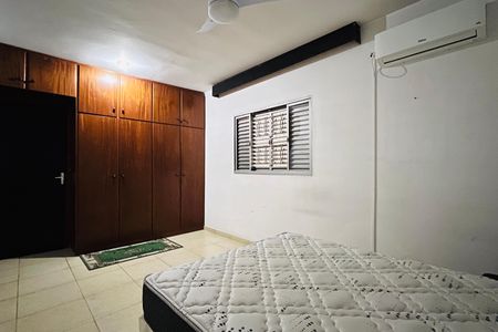 Casa para alugar com 342m², 5 quartos e 5 vagasSuíte 1