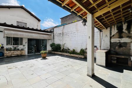 Casa para alugar com 342m², 5 quartos e 5 vagasÁrea externa