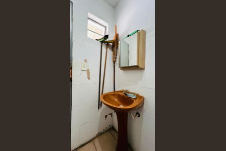 Casa para alugar com 342m², 5 quartos e 5 vagasLavabo