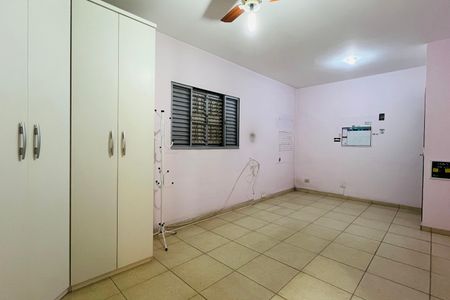 Casa para alugar com 342m², 5 quartos e 5 vagasSuíte 2