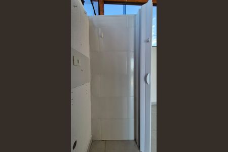 Apartamento para alugar com 100m², 2 quartos e 1 vaga Apartamento para alugar com 100m², 2 quartos e 1 vagaLavabo