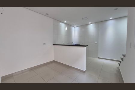 Apartamento para alugar com 100m², 2 quartos e 1 vaga Apartamento para alugar com 100m², 2 quartos e 1 vagaSala