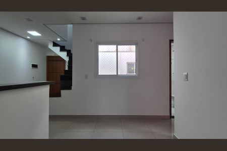 Apartamento para alugar com 100m², 2 quartos e 1 vaga Apartamento para alugar com 100m², 2 quartos e 1 vagaSala