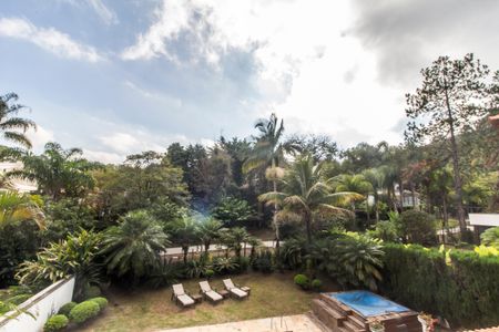 Casa de condomínio à venda com 540m², 4 quartos e 6 vagas Casa de condomínio à venda com 540m², 4 quartos e 6 vagasVista da Suíte