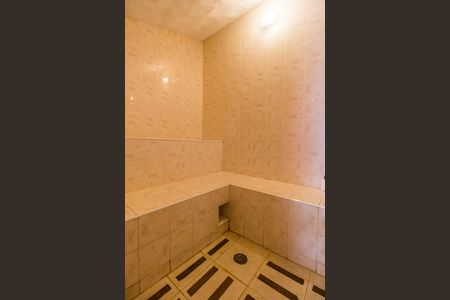 Casa de condomínio à venda com 540m², 4 quartos e 6 vagas Casa de condomínio à venda com 540m², 4 quartos e 6 vagasÁrea comum