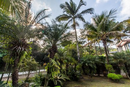 Casa de condomínio à venda com 540m², 4 quartos e 6 vagas Casa de condomínio à venda com 540m², 4 quartos e 6 vagasÁrea comum