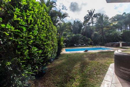 Casa de condomínio à venda com 540m², 4 quartos e 6 vagas Casa de condomínio à venda com 540m², 4 quartos e 6 vagasÁrea comum