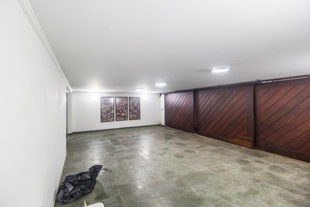 Casa de condomínio à venda com 540m², 4 quartos e 6 vagas Casa de condomínio à venda com 540m², 4 quartos e 6 vagasÁrea comum