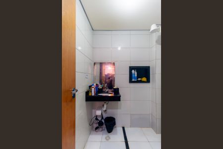 Apartamento à venda com 34m², 1 quarto e sem vagaBanheiro