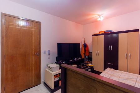 Apartamento à venda com 34m², 1 quarto e sem vagaSala/Quarto