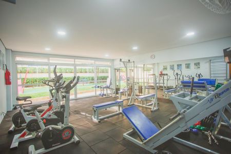 Apartamento à venda com 113m², 3 quartos e 3 vagas Apartamento à venda com 113m², 3 quartos e 3 vagasÁrea comum - Academia