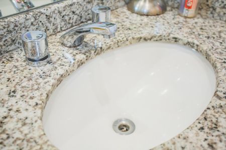 Apartamento à venda com 113m², 3 quartos e 3 vagas Apartamento à venda com 113m², 3 quartos e 3 vagasBanheiro da Suíte