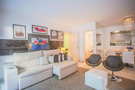 Apartamento à venda com 113m², 3 quartos e 3 vagas Apartamento à venda com 113m², 3 quartos e 3 vagasQuarto 2 - reversível