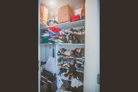 Apartamento à venda com 113m², 3 quartos e 3 vagas Apartamento à venda com 113m², 3 quartos e 3 vagasBanheiro de Serviço