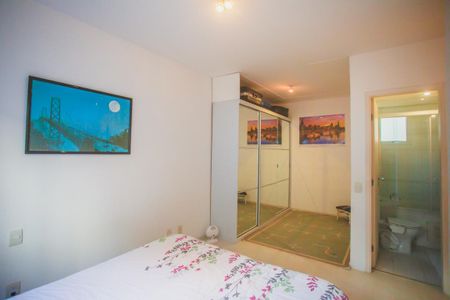 Apartamento à venda com 113m², 3 quartos e 3 vagas Apartamento à venda com 113m², 3 quartos e 3 vagasSuíte