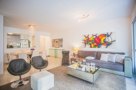 Apartamento à venda com 113m², 3 quartos e 3 vagas Apartamento à venda com 113m², 3 quartos e 3 vagasSala