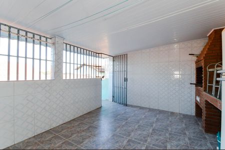 Casa à venda com 250m², 2 quartos e 4 vagas Casa à venda com 250m², 2 quartos e 4 vagasChurrasqueira