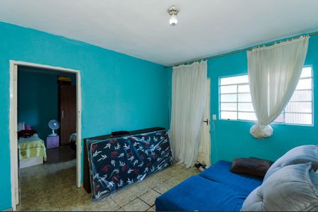 Casa à venda com 250m², 2 quartos e 4 vagas Casa à venda com 250m², 2 quartos e 4 vagasEdícula