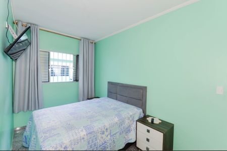 Casa à venda com 250m², 2 quartos e 4 vagas Casa à venda com 250m², 2 quartos e 4 vagasQuarto 2 - Suíte