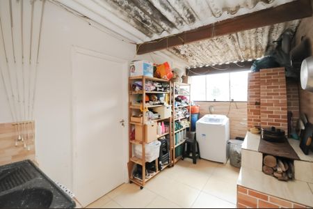 Casa à venda com 130m², 5 quartos e 2 vagas Casa à venda com 130m², 5 quartos e 2 vagasÁrea de Serviço