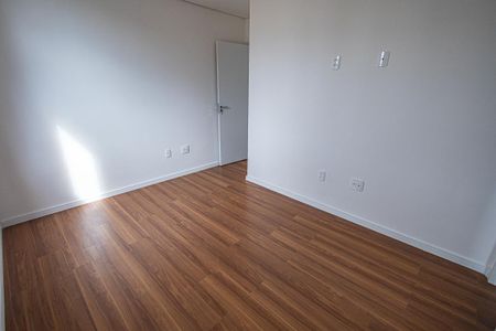 Apartamento à venda com 90m², 3 quartos e 2 vagasSuíte
