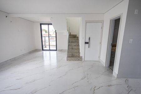 Apartamento à venda com 180m², 3 quartos e 4 vagas Apartamento à venda com 180m², 3 quartos e 4 vagasSala